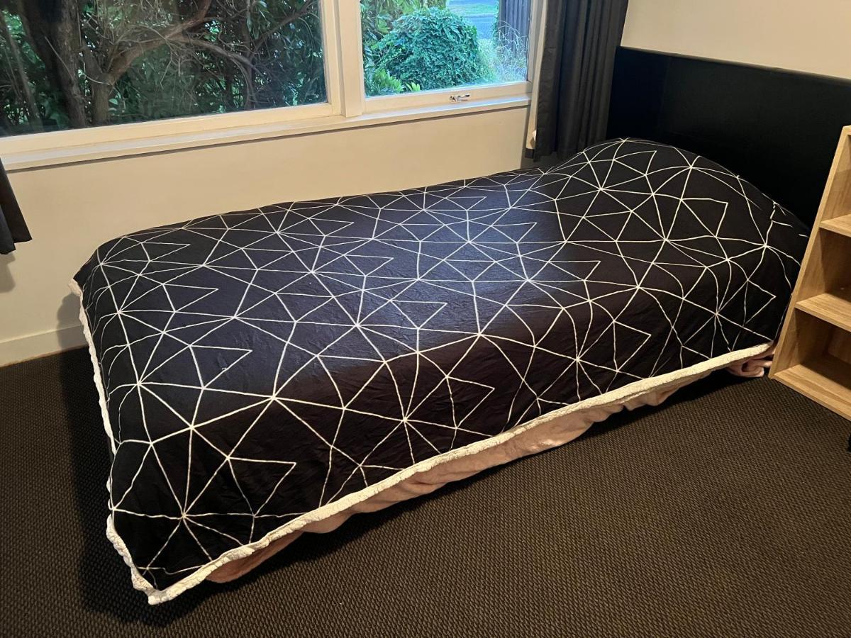 Single Room #1 Or #3 - Homestay Family Home - No Breakfast Hamilton Exterior foto
